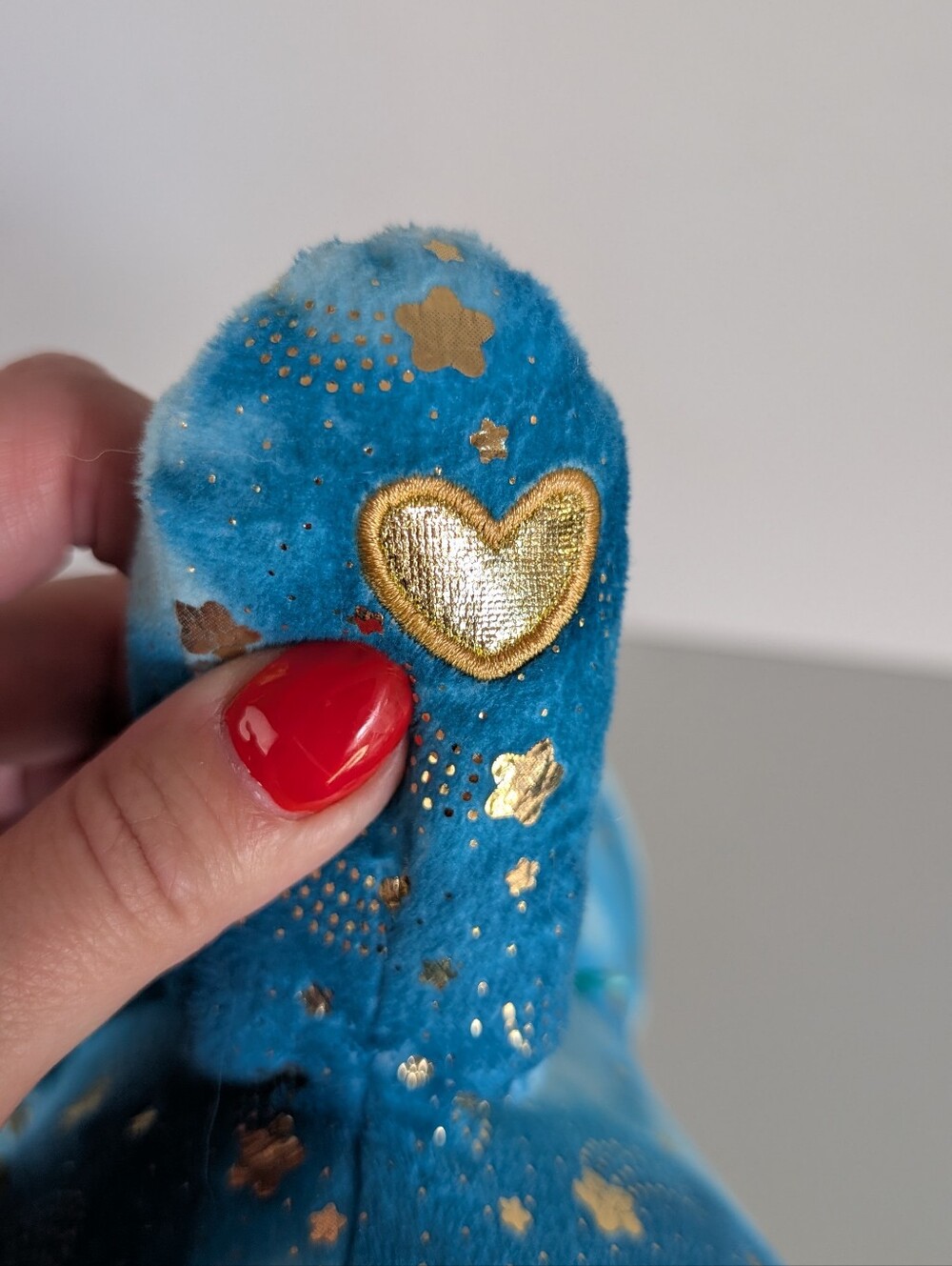 Care Bears Collector Edition Wish Bear, Gold Stars, Glowing Belly - Picture 9 of 14